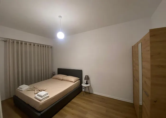 Hena's Apartament Lejlighed *